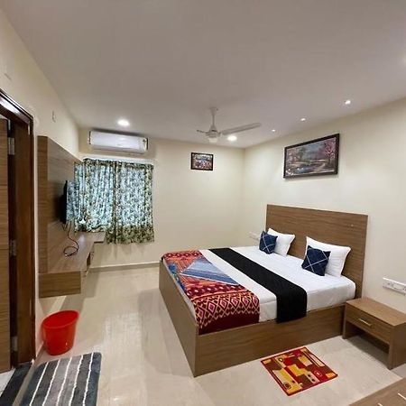 Srilakshmitulasiresidency Hotel Tirupati Exterior foto