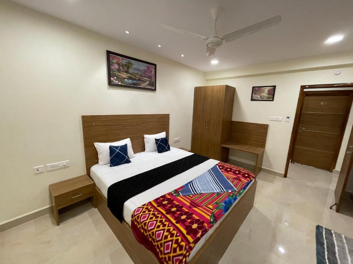 Srilakshmitulasiresidency Hotel Tirupati Exterior foto